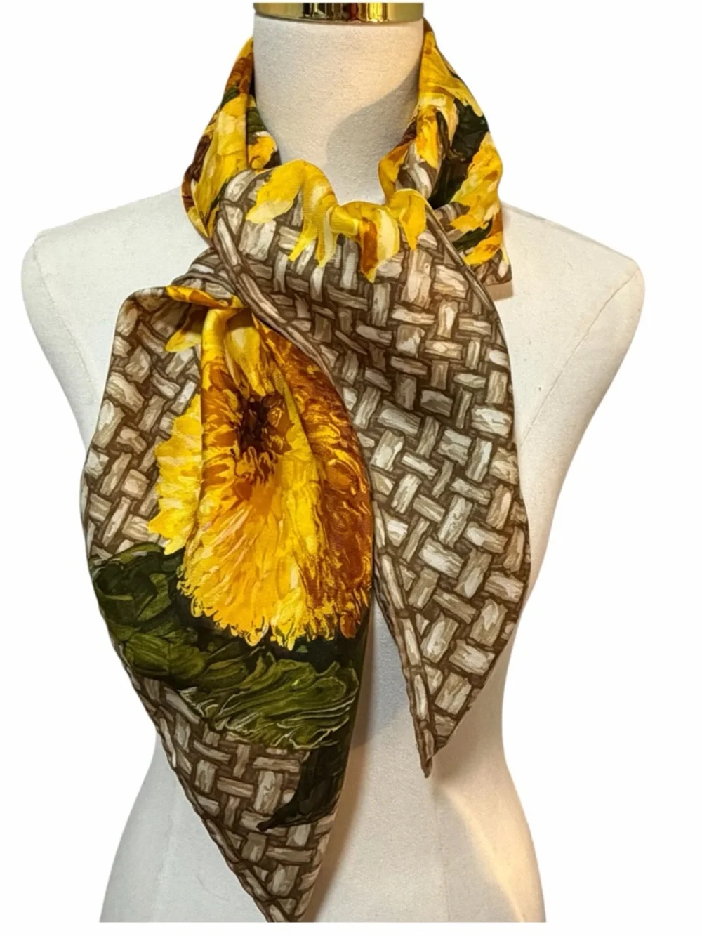 Gucci Sunflower Silk Scarf 35” Large Square Floral Italy Tom Ford Era